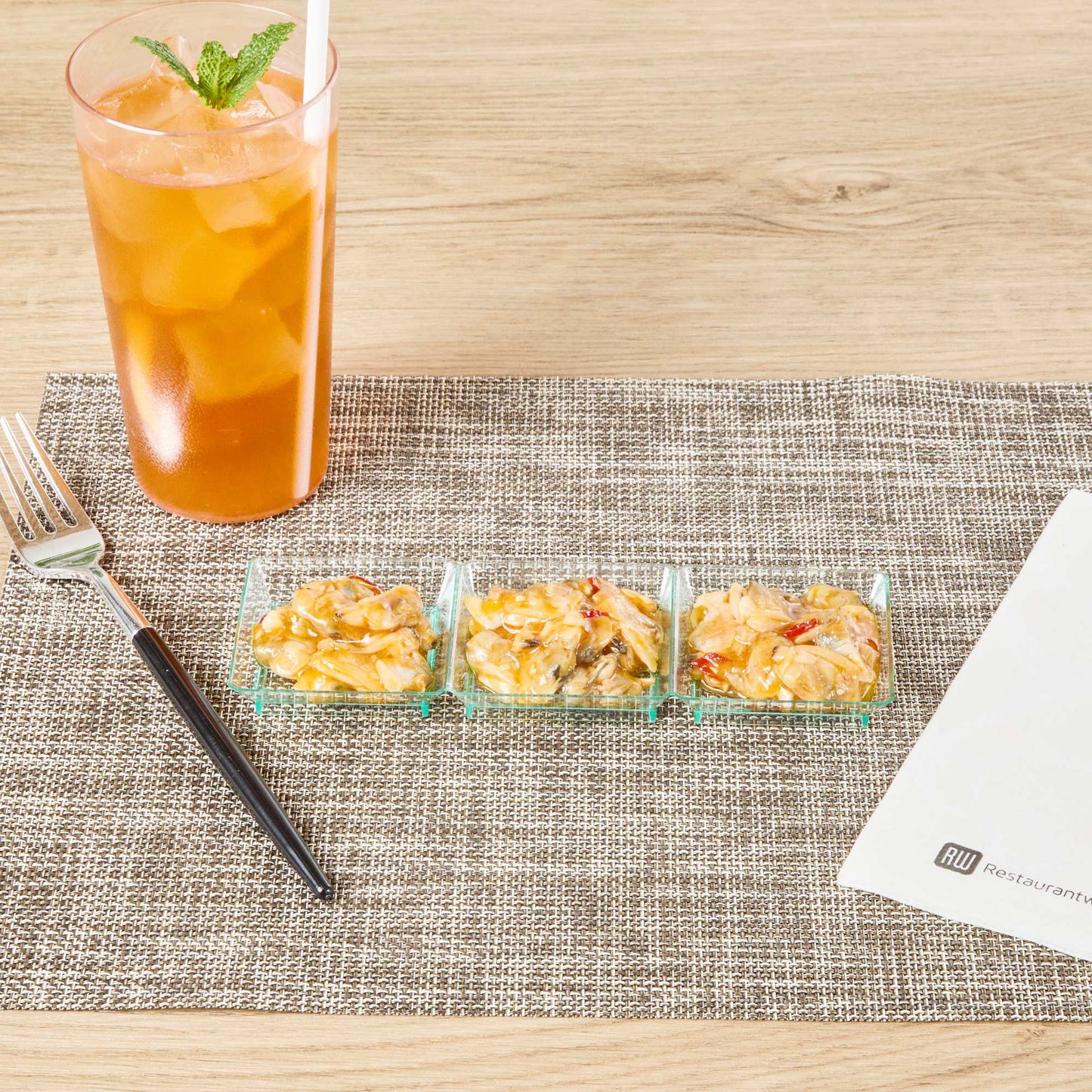 Mini Serve Rectangle Seagreen Plastic Terzetto Mini Plate - 3 Compartments - 7 1/2" x 2 1/2" x 1/2" - 100 count box