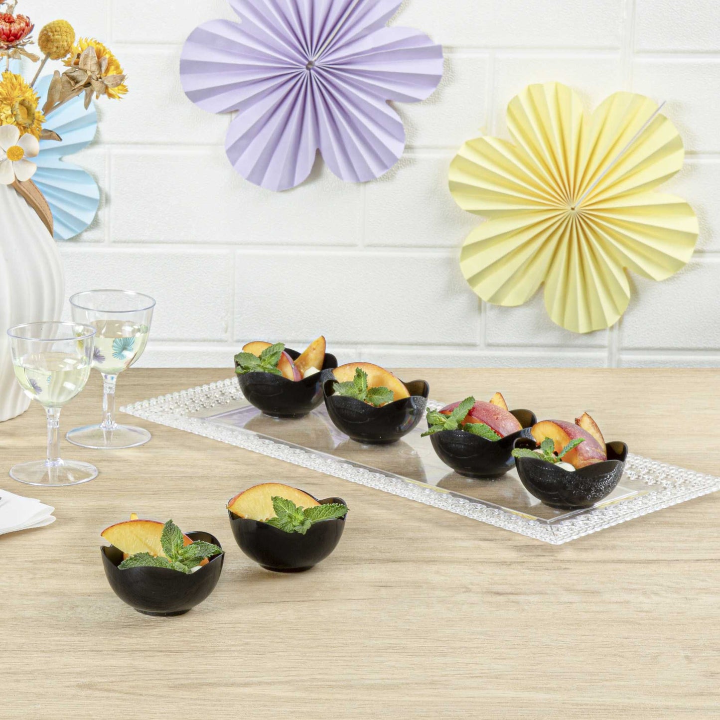 Mini Serve 2 oz Round Black Plastic Le Fleur Cup - 2 1/4" x 1 1/2" x 1 1/4" - 100 count box