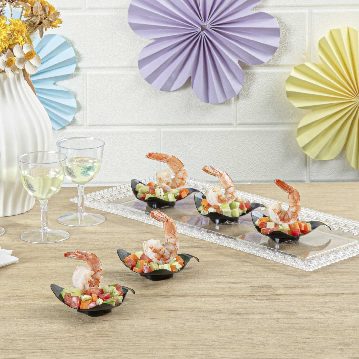 Mini Serve Triangle Black Plastic Shooting Star Appetizer Plate - 3" x 3" - 100 count box