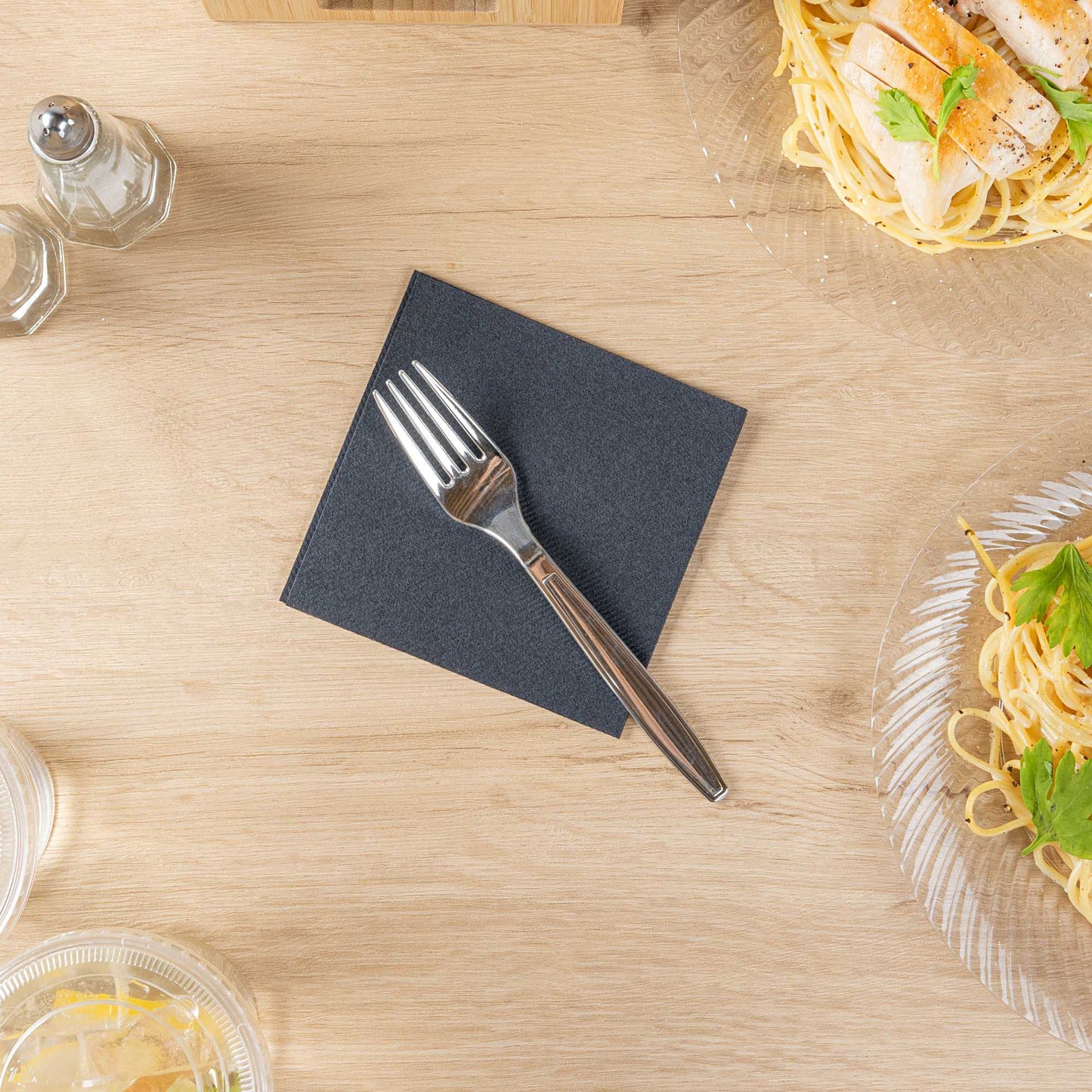 Moderna Silver Plastic Fork - 7 1/4" - 250 count box