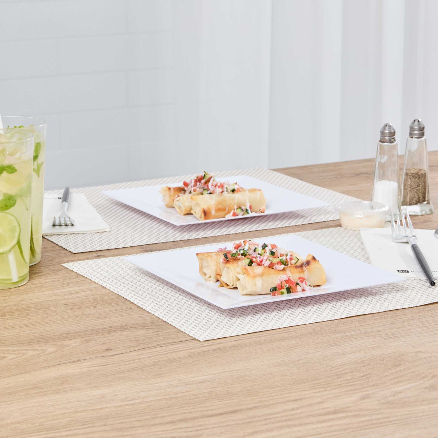 Maxi Serve Square White Plastic Medium Plate - 8 1/4" x 8 1/4" x 1/2" - 100 count box