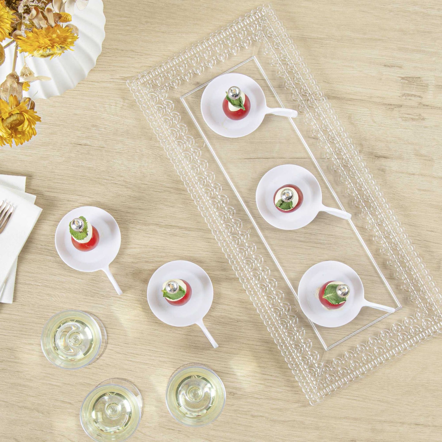 Mini Serve Fish White Plastic Tasting Plate - 3 3/4" x 2 1/2" x 1" - 100 count box