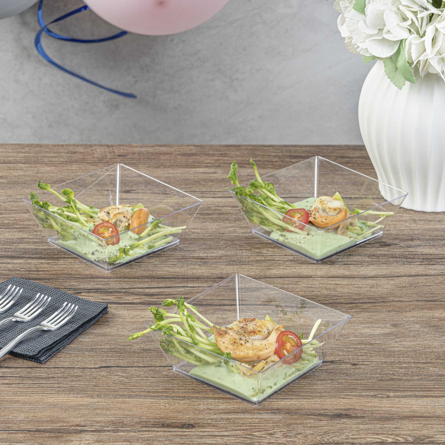 Maxi Serve 10 oz Square Clear Plastic Small Modern Bowl - 4 1/4" x 4 1/4" x 1 1/2" - 100 count box