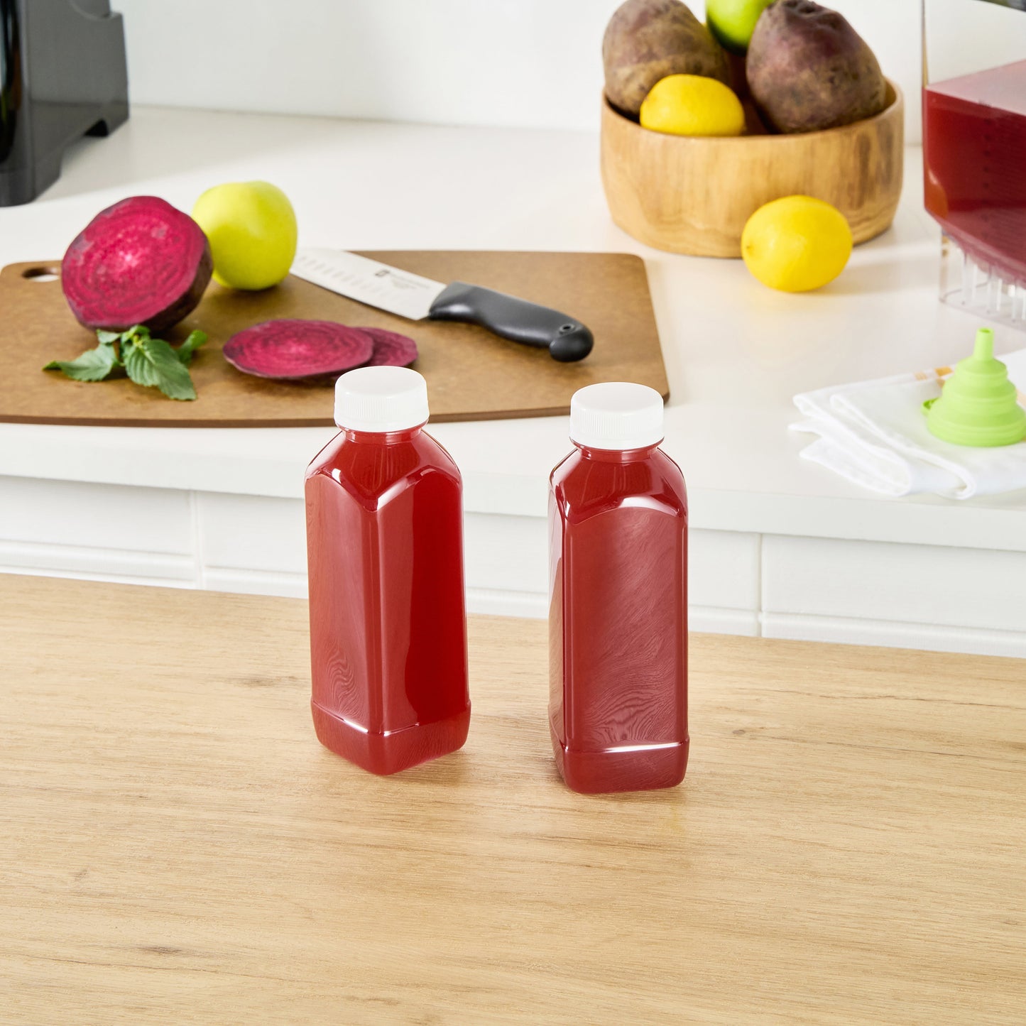 Bottle Tek 16 oz Square Clear Plastic Cold Pressed Juice Bottle - with Safety Cap - 2 1/4" x 2 1/4" x 7" - 100 count box