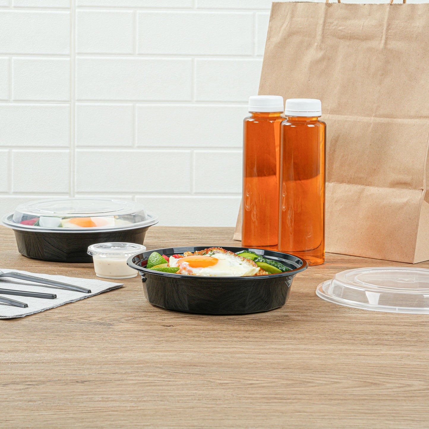 Asporto 24 oz Round Black Plastic To Go Box - with Clear Lid, Microwavable - 7 1/4" x 7 1/4" x 1 1/2" - 100 count box