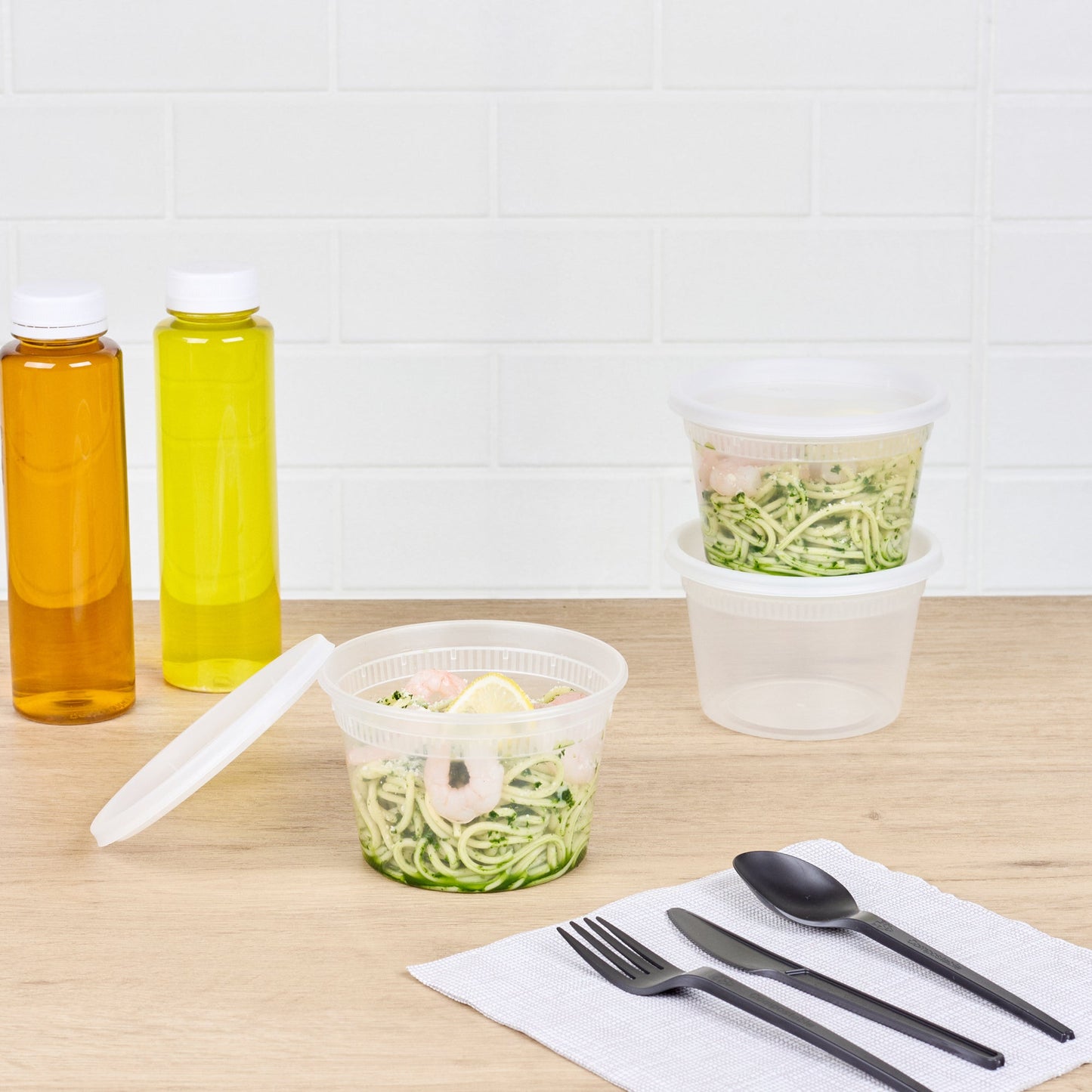 Asporto 16 oz Round Clear Plastic Soup Container - with Lid, Microwavable - 4 1/2" x 4 1/2" x 3" - 100 count box