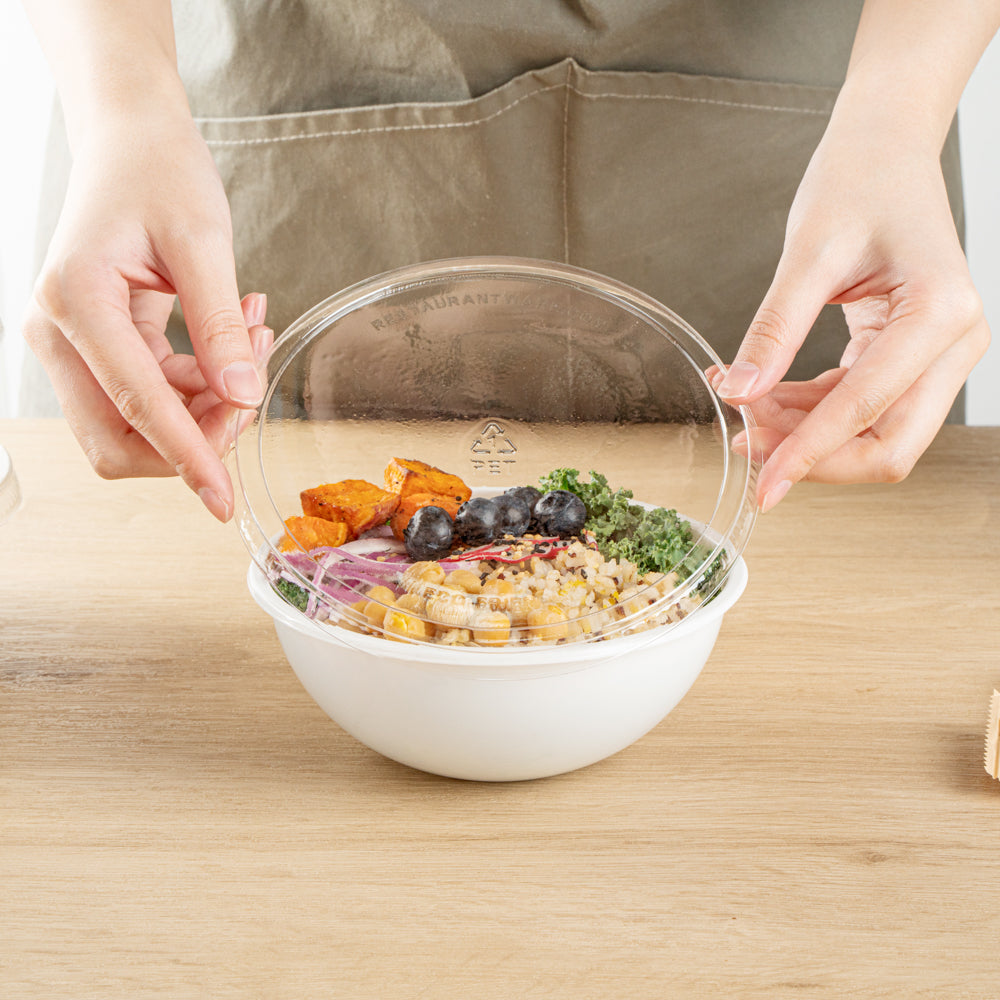 Maxi Serve Round Clear Plastic Lid - Fits 18 oz Salad Bowl - 200 count box