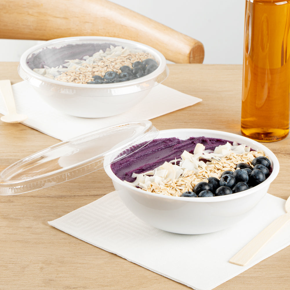 Maxi Serve 21 oz Round White Plastic Salad Bowl - 6 3/4" x 6 3/4" x 2 1/2" - 200 count box