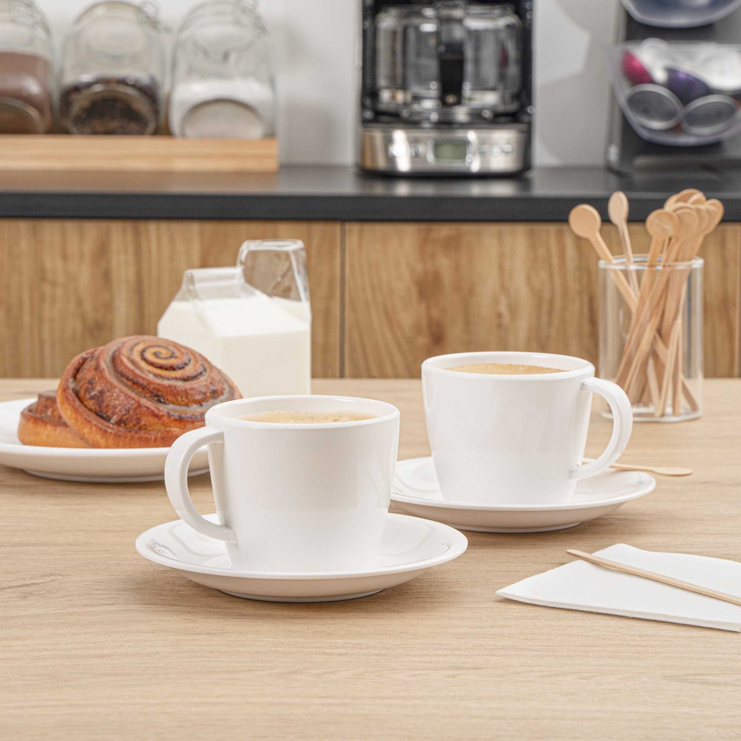 Voga 10 oz Round White Melamine Coffee Cup and Saucer Plate - 10 sets - 6" x 6" x 3" - 10 count box