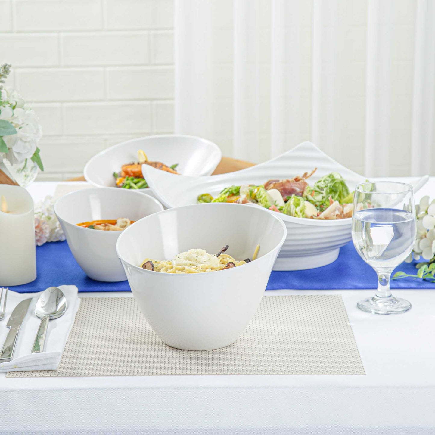 Voga 60 oz Round White Melamine Large Bowl - Incline Face - 8" x 8" x 5 1/2" - 2 count box
