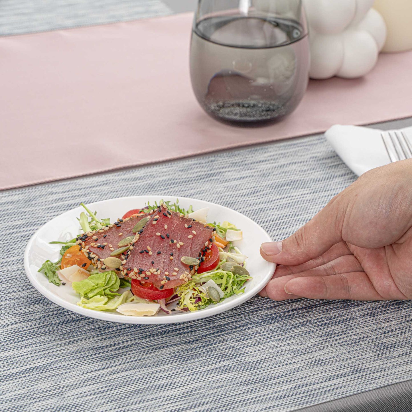 Voga Round White Melamine Small Plate - Classic, Rimless - 6" x 6" x 1" - 10 count box