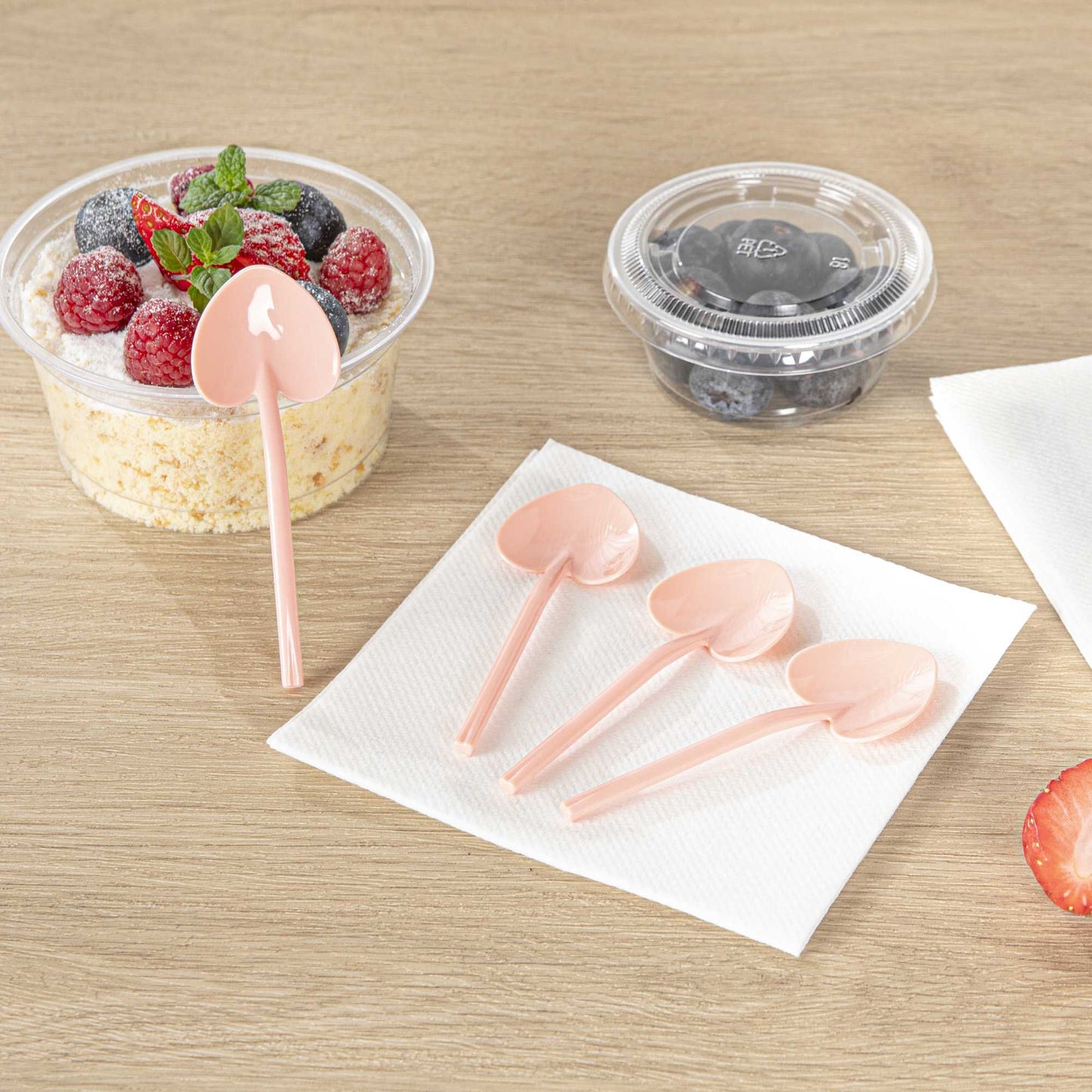 Coppetta Coral Plastic Love Shovel Spoon - 3 1/2" x 1 1/4" - 100 count box