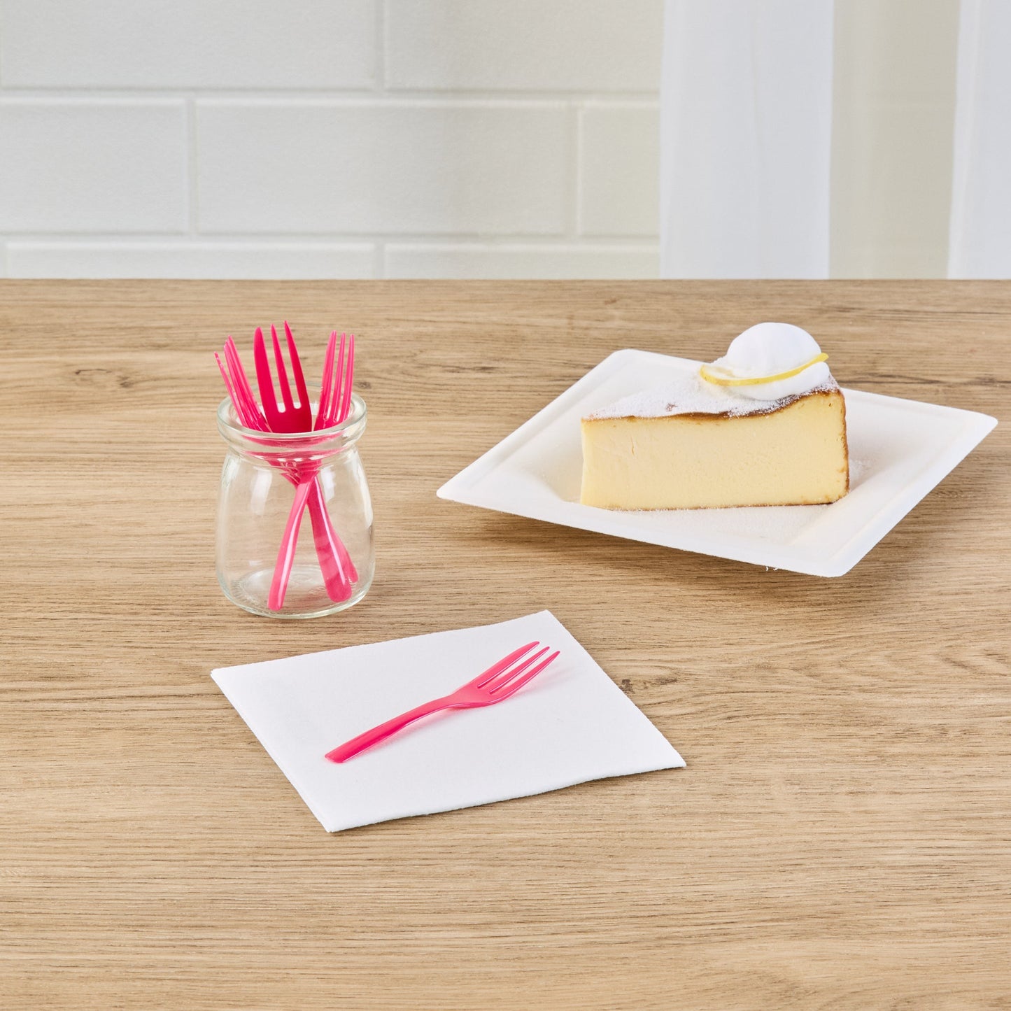 Coppetta Magenta Plastic Cake Fork with Knife Edge - 4" x 3/4" - 500 count box