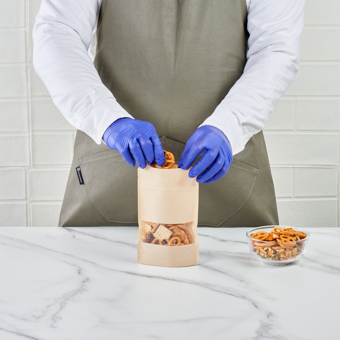 Bag Tek Kraft Plastic Small Window Bag - Heat Sealable - 7" x 4 3/4" x 1 1/2" - 100 count box
