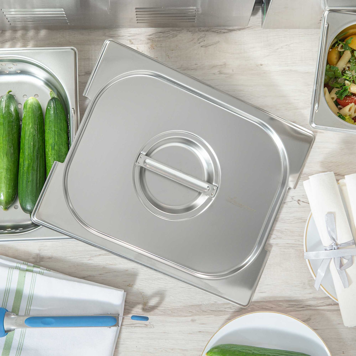 Met Lux Rectangle Stainless Steel Lid - Fits 1/2 Size Steam Table Pan - 1 count box