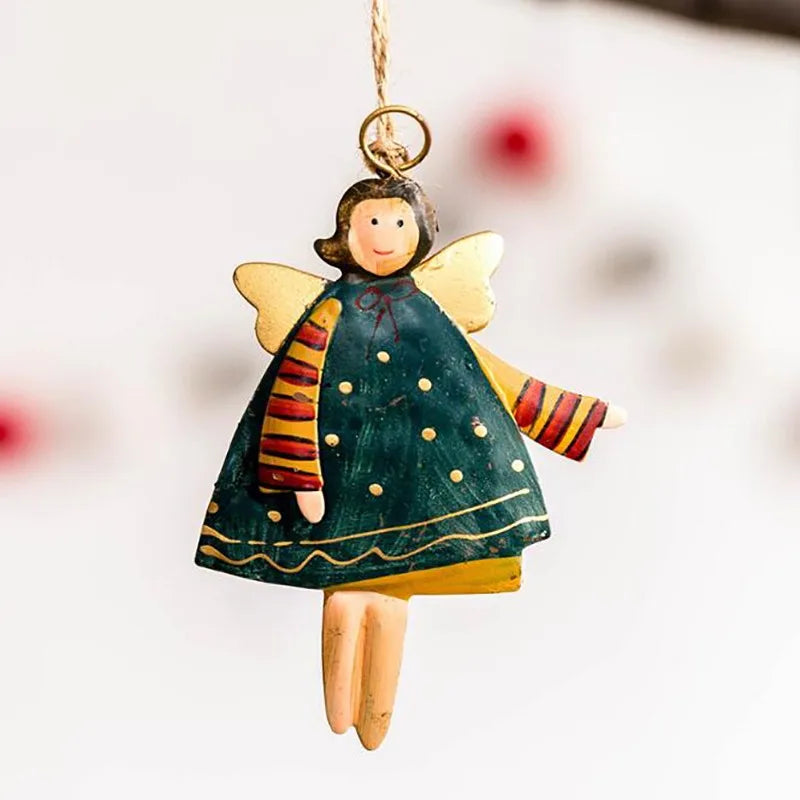 Retro Metal Xmas Tree Embellishment Welcome Door Hanging Pendants Santa Claus Cartoon Angel Doll Drop Ornaments Christmas Decor