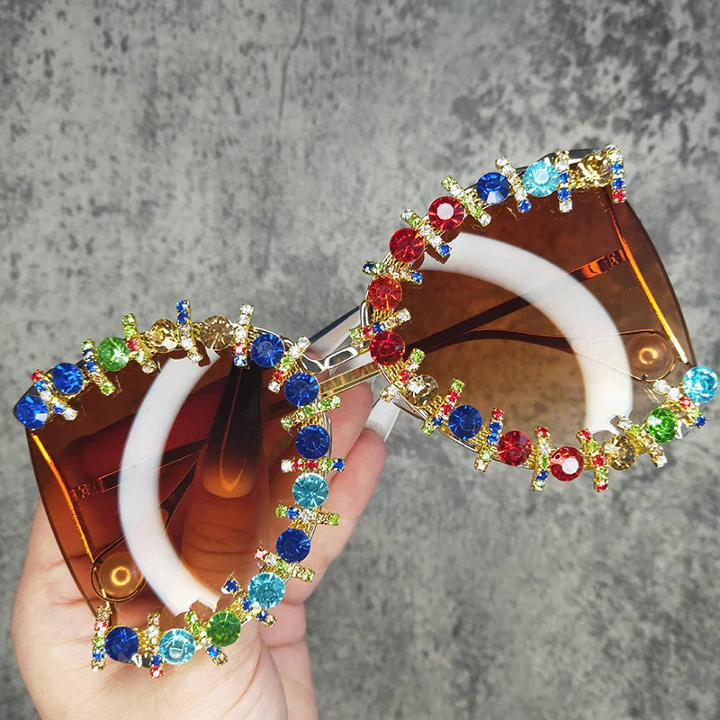 Alloy Oversized Cooling Pearl Sun Glasses Women UV400 2022 Flower Crystal Hip Hop Steampunk Queen Sunglasses  Luxury Brand