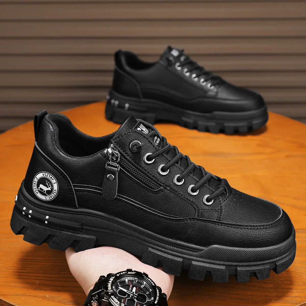 Men's casual sports outdoor hiking trendy fashion street comfortable.