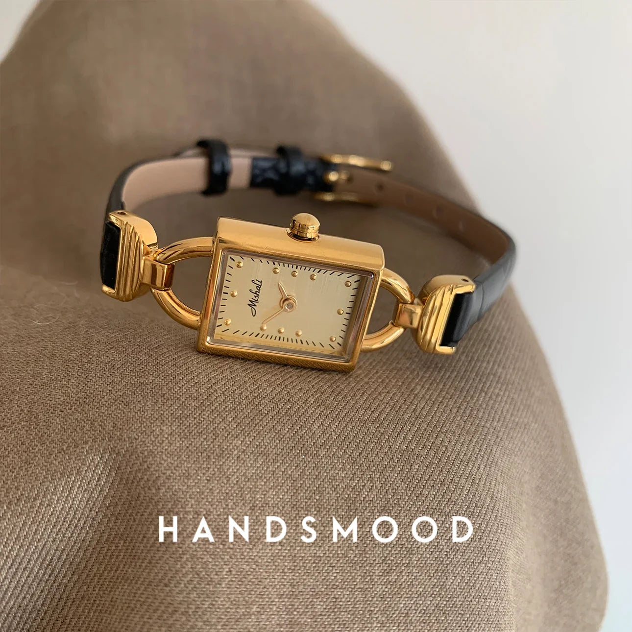 Women's Watches Luxury Fashion Leather Straps Women's Wristwatches High Quality Elegant Woman Watch Luxury Golden Silver Color