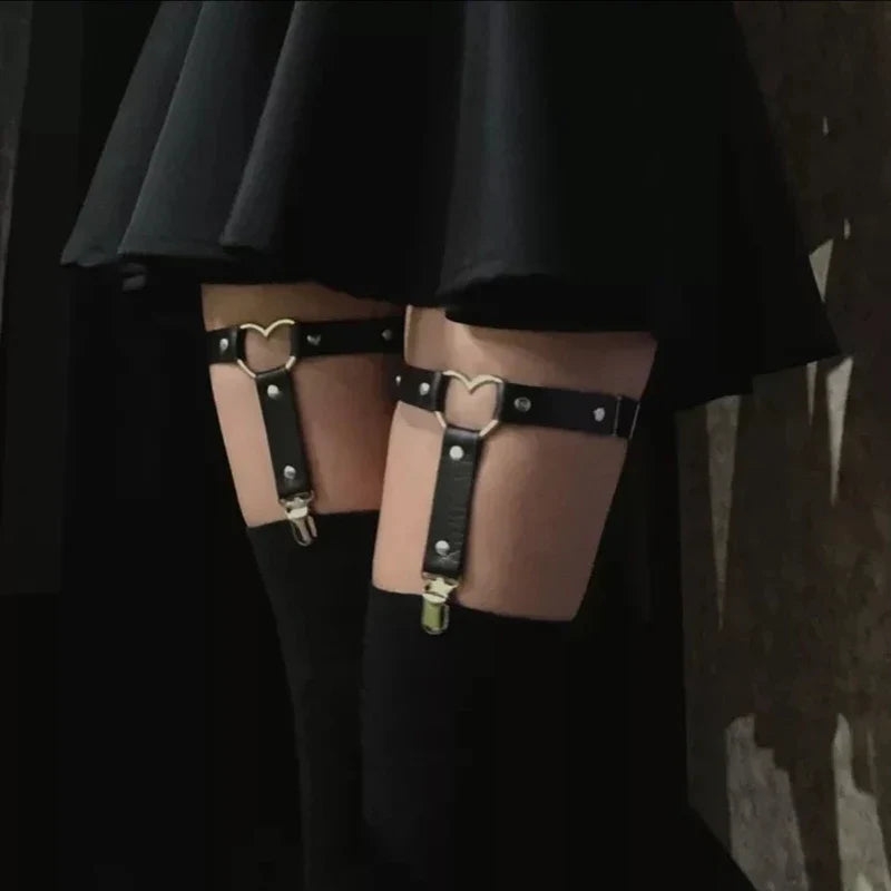 Women Sexy Garter Belt Harajuku Gothic PU Leather Leg Rock Sexy Elastic Stockings Clip Heart Lingerie Clothing Accessories