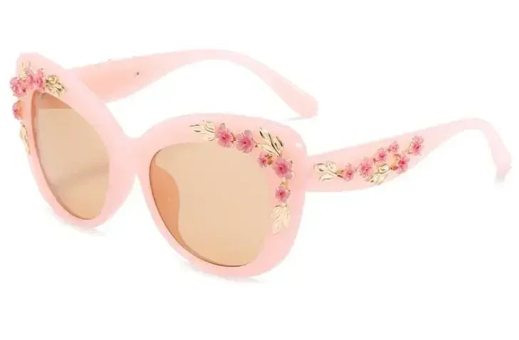 Retro Cat Eyes Sunglasses  Flower Cat Eyes Sunglasses UV400 Butterfly Eyes Broken Plastic Gradient Men's and Women's Sunglasses