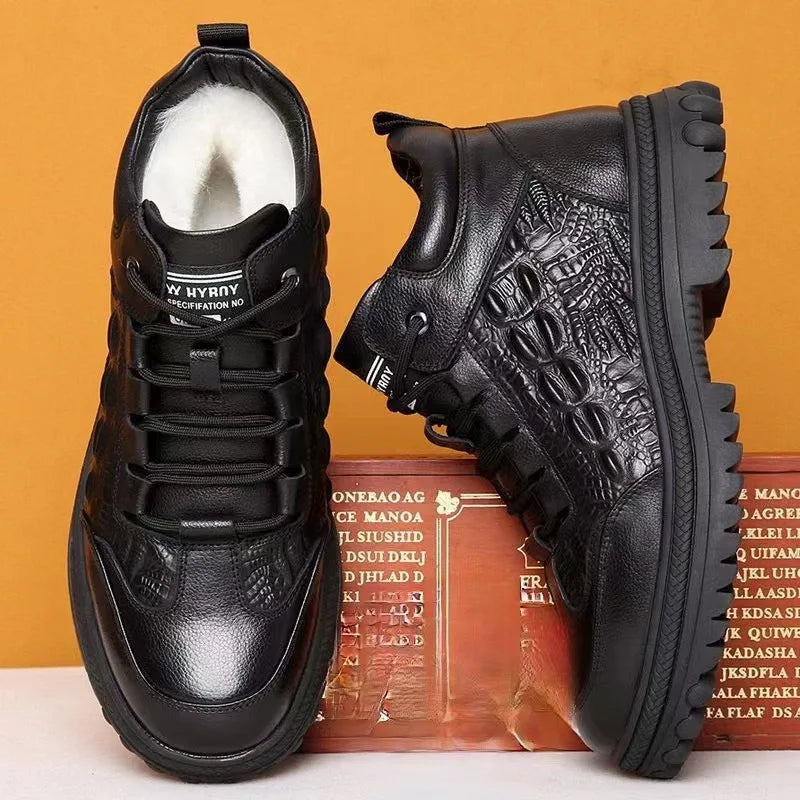 Men Winter High Top Cotton Shoes, Warm Fleece Lined Anti-Slip Casual Shoes for Elderly.