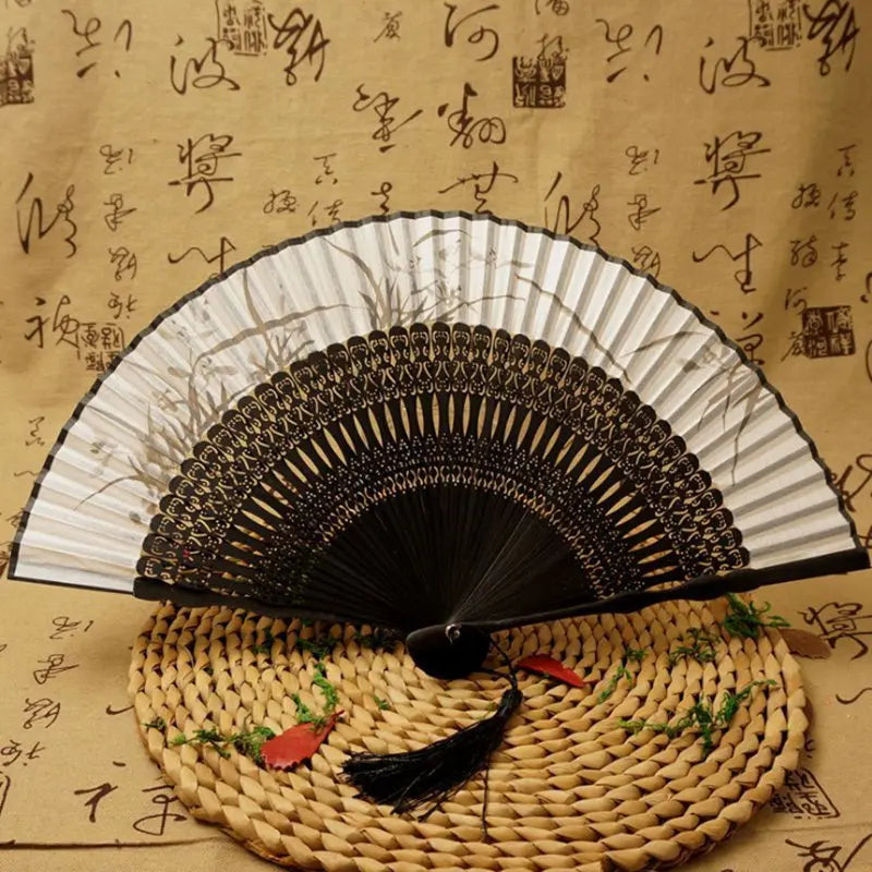 31 Styles Folding Fan Black Japeneses Ladies Silk Hand Fans High Quality Bamboo Crafts Wedding Dance Home Decor Ornament