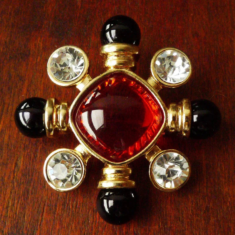Vintage Enamel Cross Embossed Brooch Pearl Rhinestone High Sense Women's Pin Suitable for Women's Wedding Party Jewelry