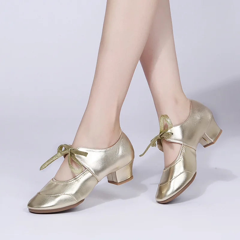 Solid Color Comfortable Breathable Dance Shoes Low Heels Soft Soles Fashionable Adjustable Women's Dance Shoes 2025 New