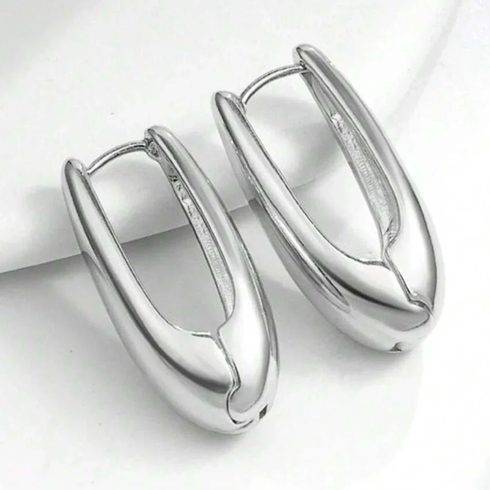 Gold Plating Heart Shape Hoop Earrings For Women Twisted Heart Geometric Shape Simple Design Ins Summer Jewelry Earrings