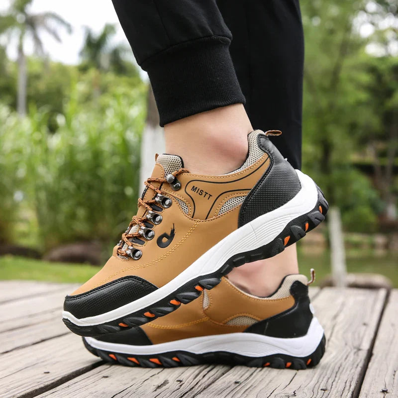 Casuals Men Shoes Breathable Hiking Walking Ultralight Slip-on