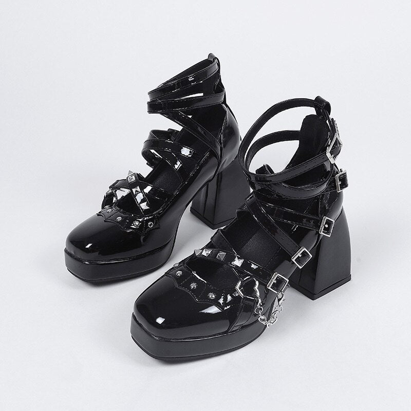Ladies High Heels 2022 Summer Hot Sale Luxury Buckle Patent Leather Sequin Mary Jane Shoes Fashion Punk Metal Chain High Heels