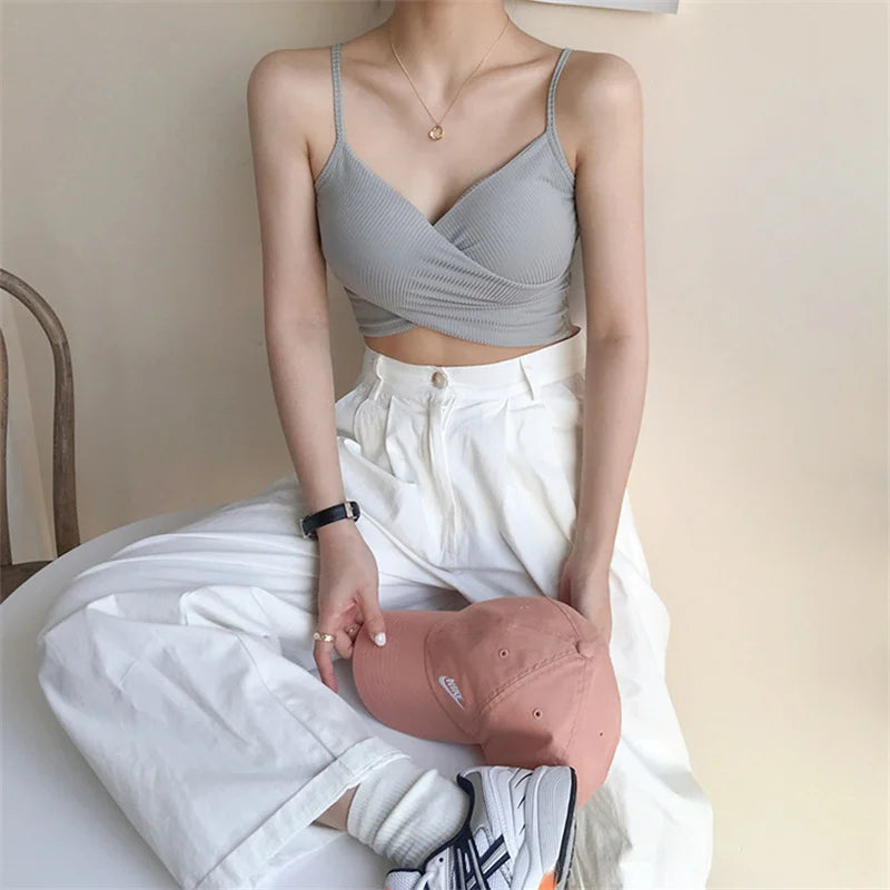 Women Summer Tanks Camis Vest Fashion Casual Sleeveless Ladies Street Tanks Tops Tees Hotsweet Bra B3191