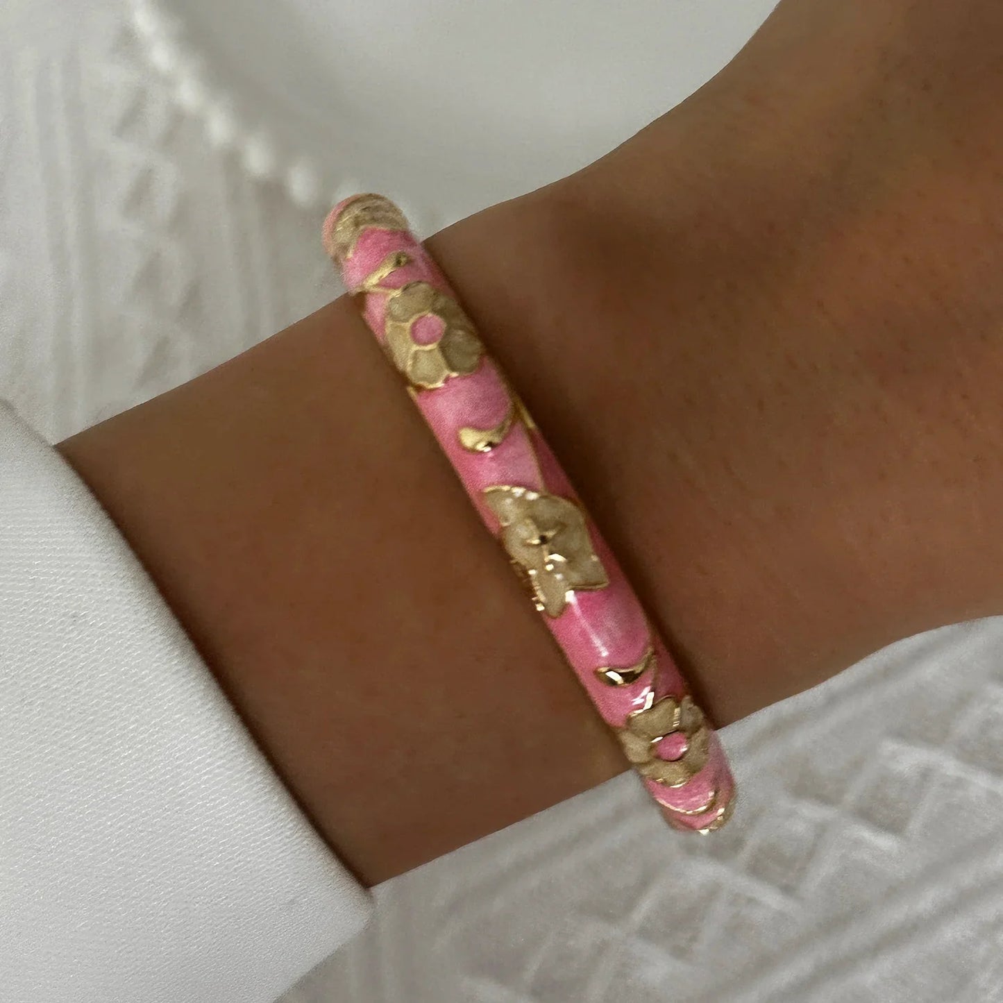Elegant Enamel Dropped Glaze Flower Texture Bracelet For Women Retro Gold Plated Evil Eye Floral Zircon Bangle Party Jewelry