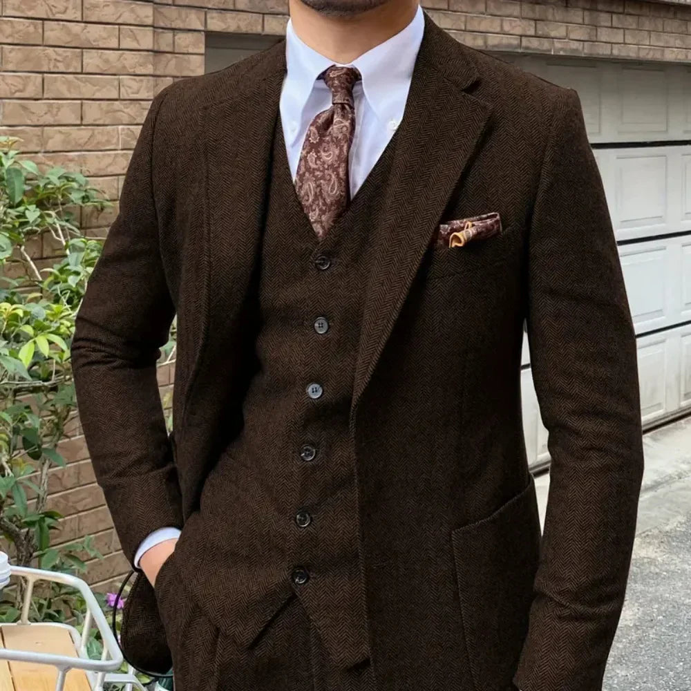 Elegant 3-Piece Men Tweed Formal Banquet Spineless Men Suit.