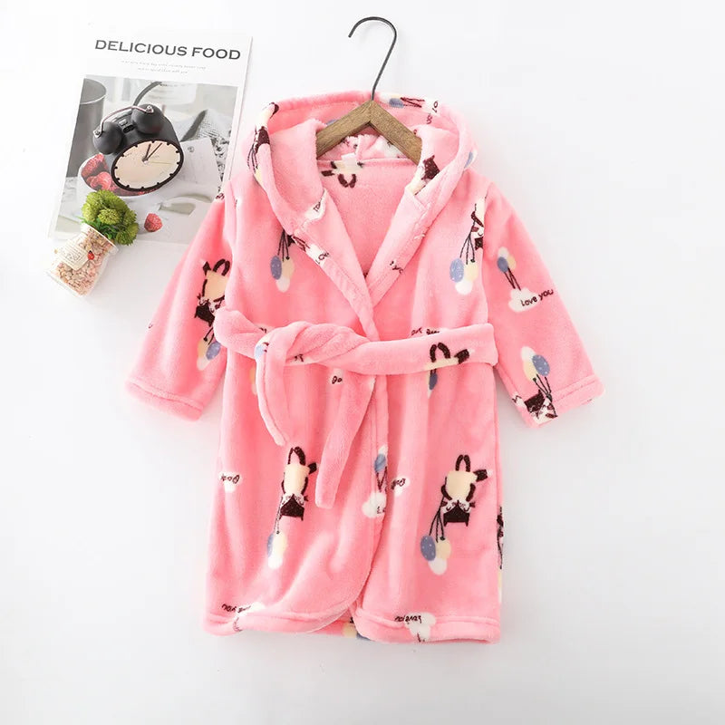 Winter Children Flannel Bath Robe Baby Cartoon Printed Hooded Bathrobe Baby Boy Girl Pajamas Kids Sleepwear Robe Nightgown