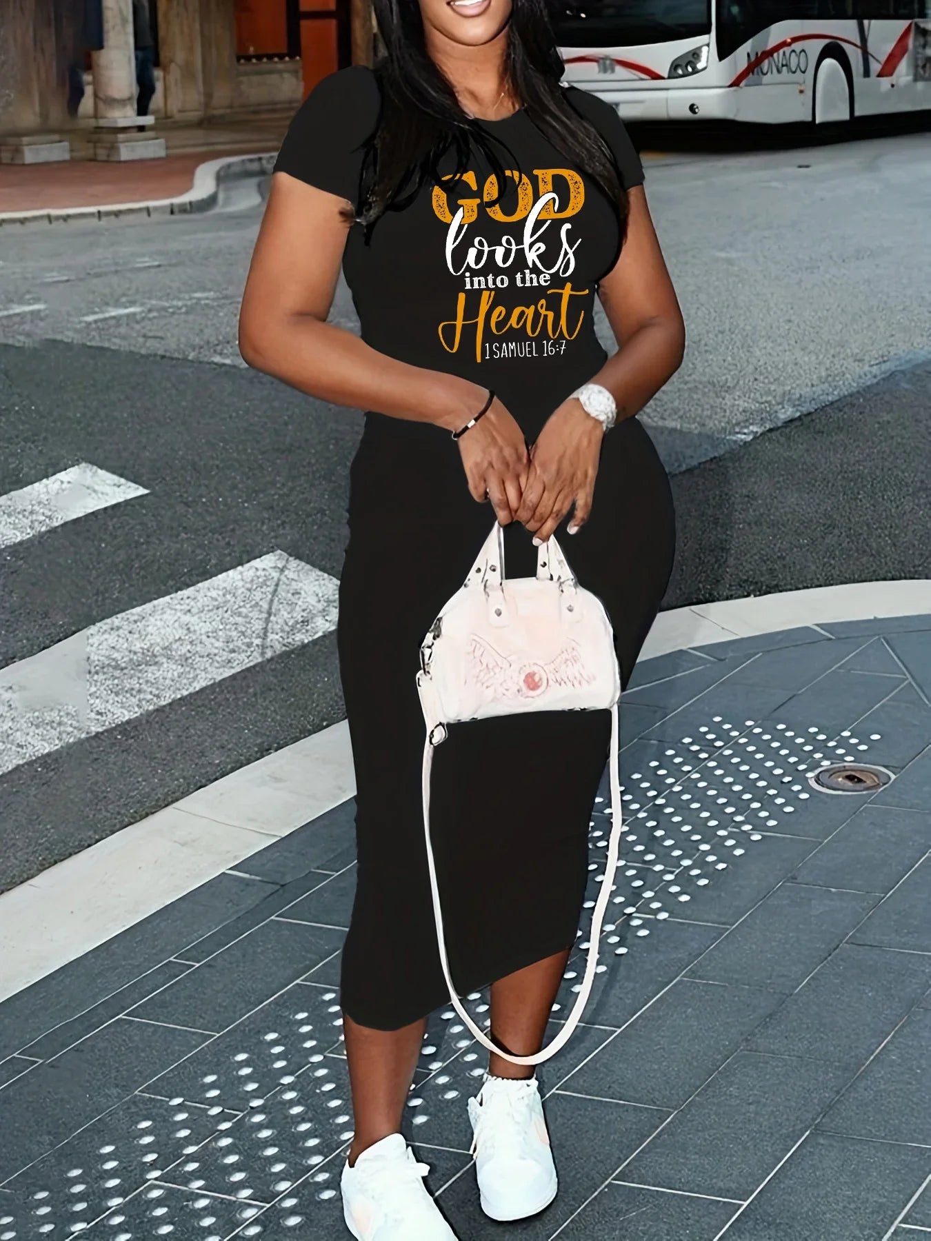 Summer letter printed oversized round neck, short sleeved, women Long T Shirt, Loose o Neck Sexy Mini.