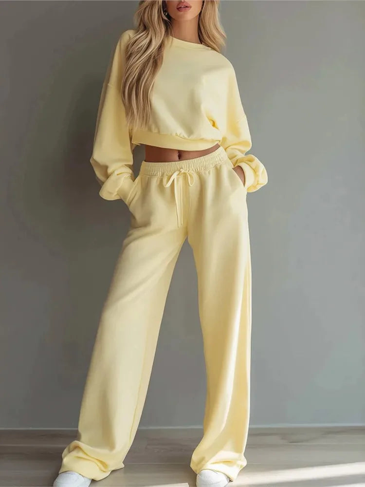 Autumn New Casual O Neck Long-sleeved Ultra-short Sweatshirt Trousers 2piece Set Women Fashion Casual Female Sports Trousers Set