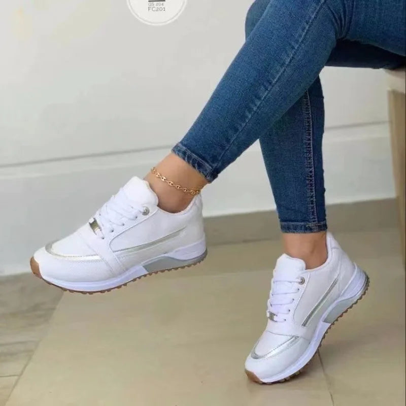 2026 Women's Mesh Sneakers Patchwork Lace Up Flat Shoes for Women Lightweight Female Shoes Classic Versatile