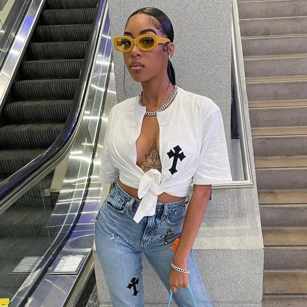 Perl White Cross Hollow Out Shirts for Women Summer Short Sleeve Female Clothes Fashion Christianity Pattern Crop Top Casual Tee