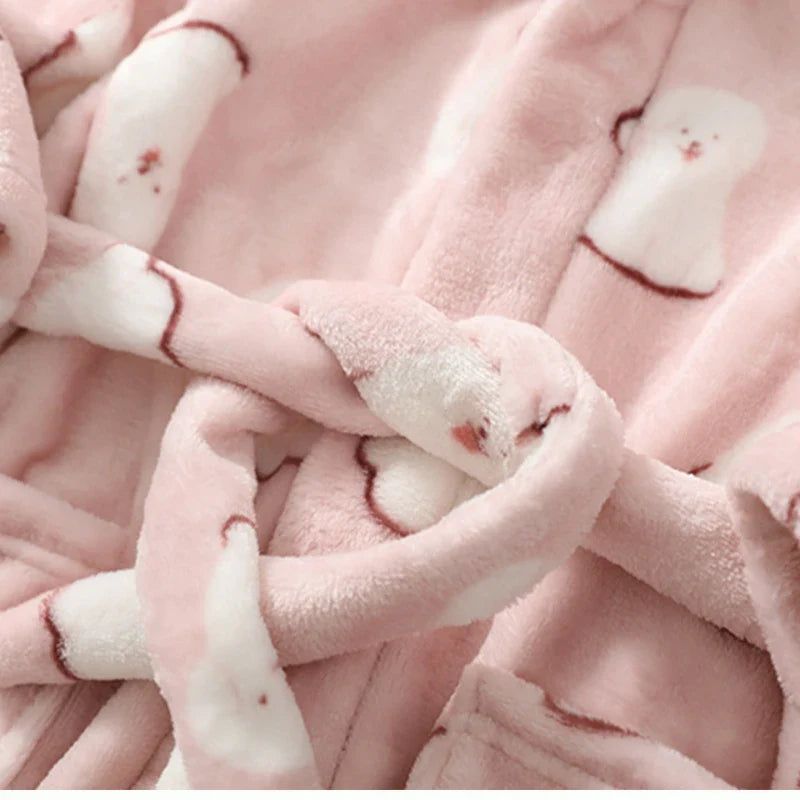 Winter Children Flannel Bath Robe Baby Cartoon Printed Hooded Bathrobe Baby Boy Girl Pajamas Kids Sleepwear Robe Nightgown
