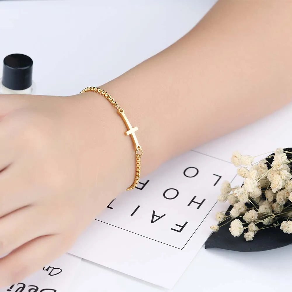 Lokaer Simple Student Cross Bracelet Friendship Jewelry Birthday Gifts Stainless Steel Women's Charm Bracelet Box Chain B17097