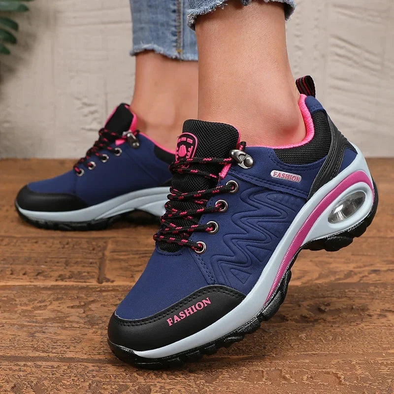 Fashionable Women's Black Genuine Leather Sports Shoes  Breathable and Comfortable Sports Shoes Suitable for Daily Use Exercise