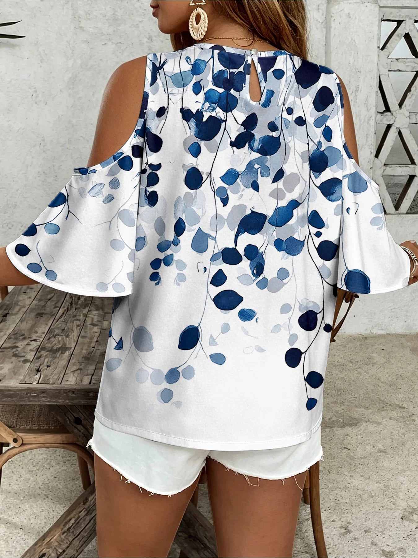 Women's Plus Size Women's Blue Leaf Print Off Shoulder V-Neck Hollowed Out Mid Sleeve Top, Commuting and Leisure Vacation Top