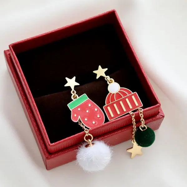 2023 New Zircon Christmas Tree Earrings for Women Shiny Rhinestone Star Pearl Stud Earring New Year Xmas Festival Ear Jewelry