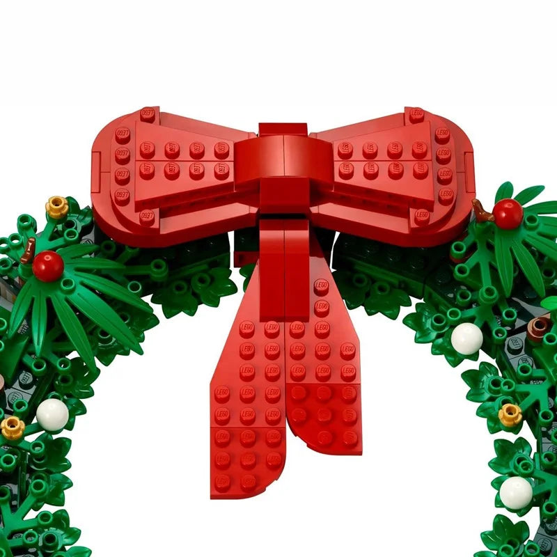 LEGO 40426 Iconic Christmas 2-in-1 Wreath with Big