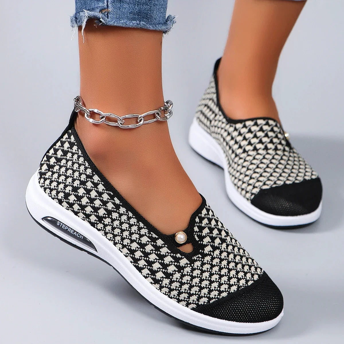 Spring new women's sports shoes, fashionable, breathable, lightweight, non-slip, wear-resistant, casual sports shoes, flat shoes