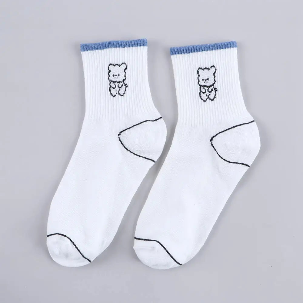 Comfortable Casual Fashion Autumn Cartoon Winter Cotton Sport Women Hosiery Middle Tube Socks Bear Socks Couple Socks