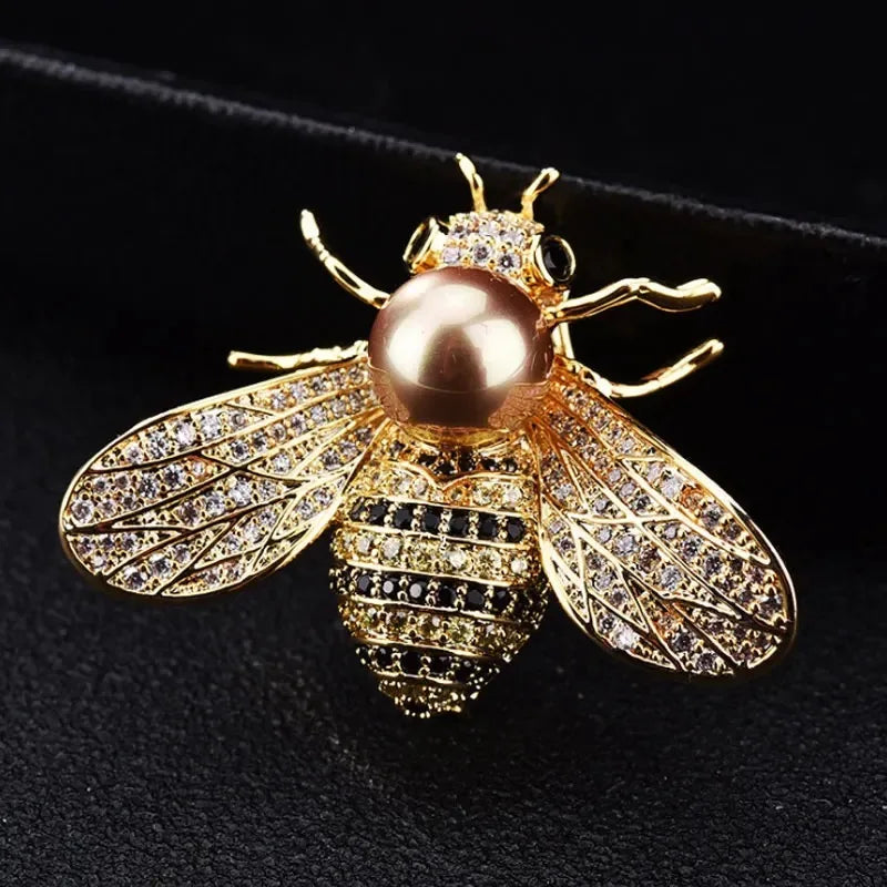 Luxurious Purple Crystal Butterfly Rhinestone Brooch Pins Fashion Suit Accessory Women's Corsage Outfit Jewelry Gift