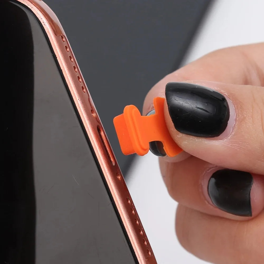 2-12PCS Anti-Lost Dust Plugs Type C Charging Port Cover for IPhone 17 16 15 Xiaomi 17 Samsung S26 TYPE-C Stopper Cap Dustplugs